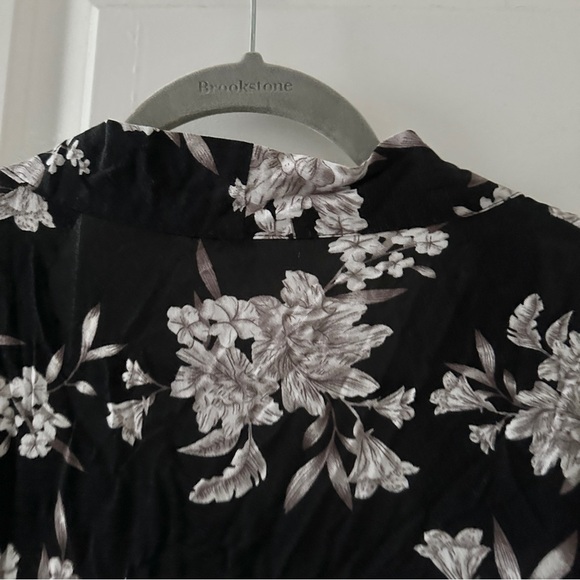 Spiritual Gangster Maya Black Floral Kimono Women’s One Size Swim Coverup Beachy - Picture 12 of 16